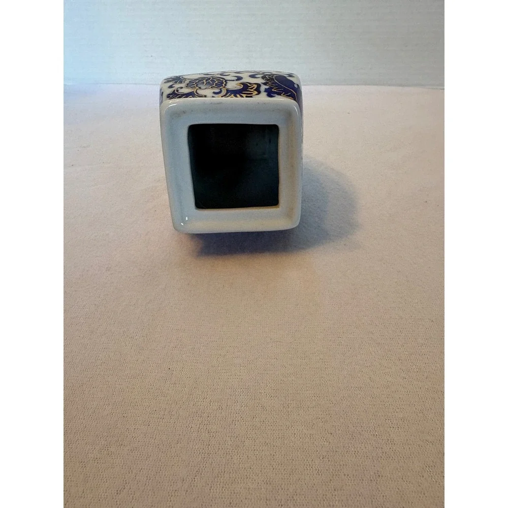 Blue and White Floral Ceramic Square Vase Gold Gilt Chinoiserie Decor Small‎